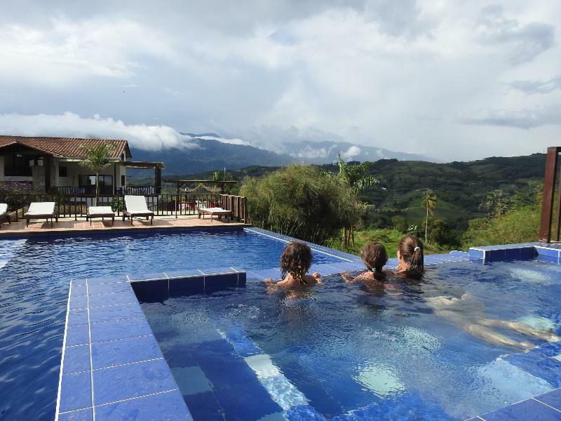 La Huerta Hotel Jiguales エクステリア 写真