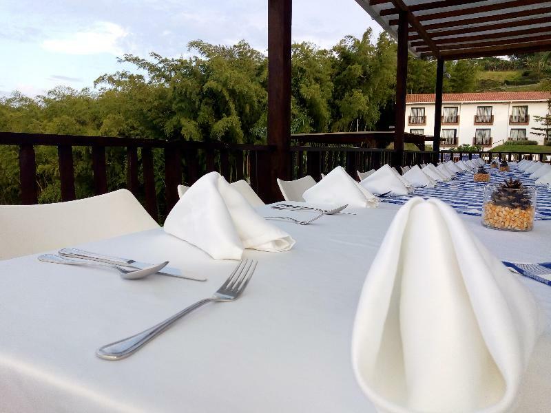 La Huerta Hotel Jiguales エクステリア 写真